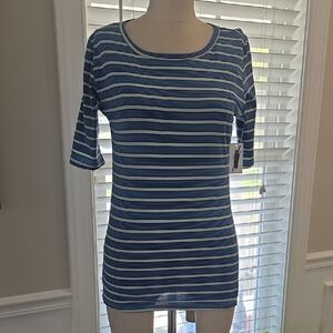 LuLaRoe Blue and White Striped Scoop Neck Short Sleeve Top